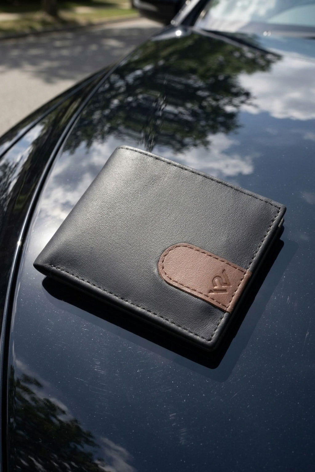 TWIN-TONE-COW-LEATHER-WALLET